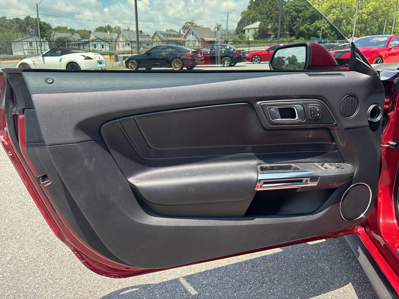 Used 2019 Ford Mustang GT RWD image 25
