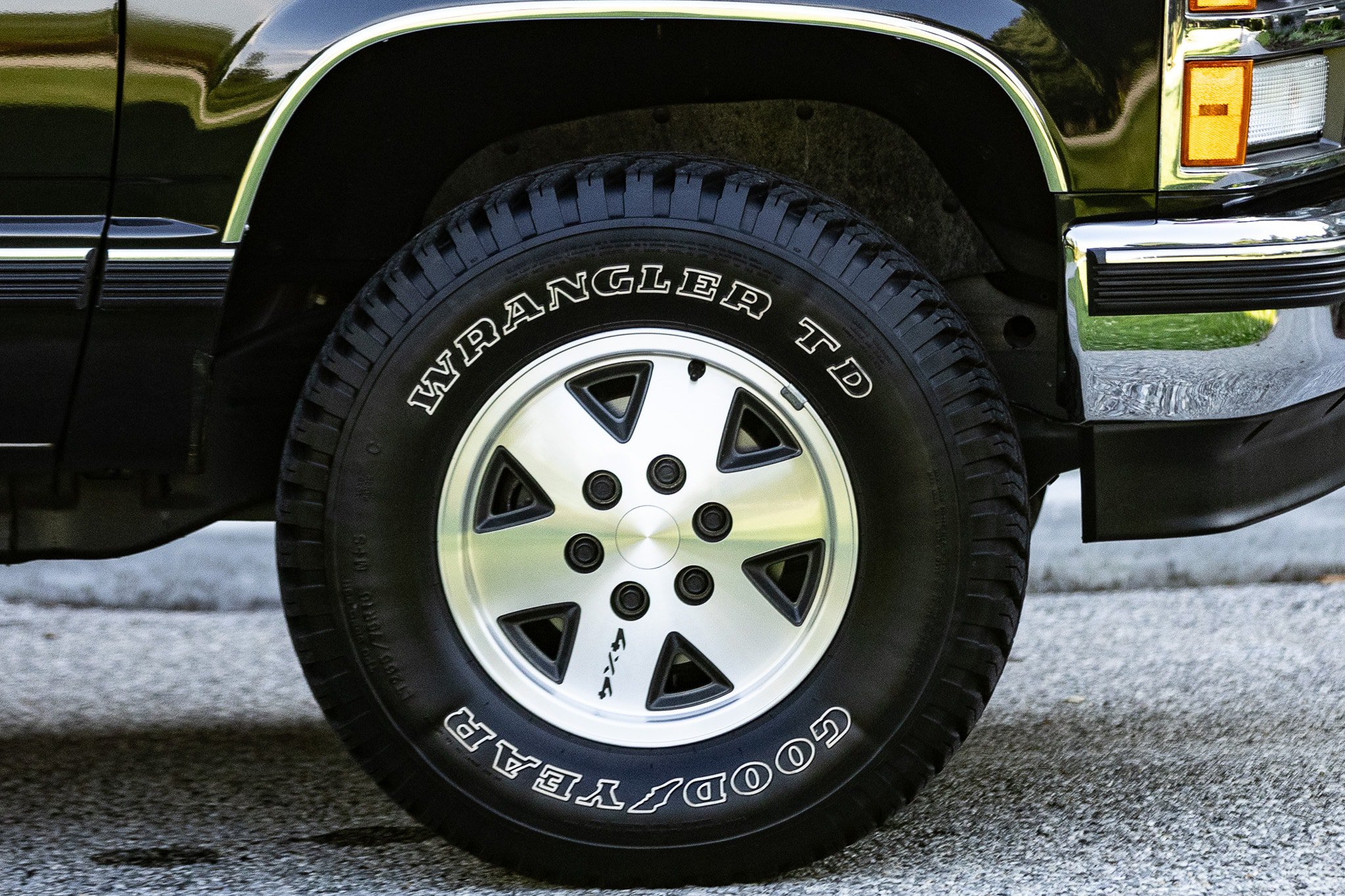 Used 1989 Chevrolet Silverado 1500 4x4 Regular Cab image 67