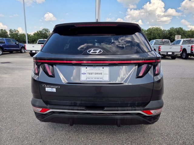 Used 2023 Hyundai Tucson SEL w/ Winter Package FWD image 10