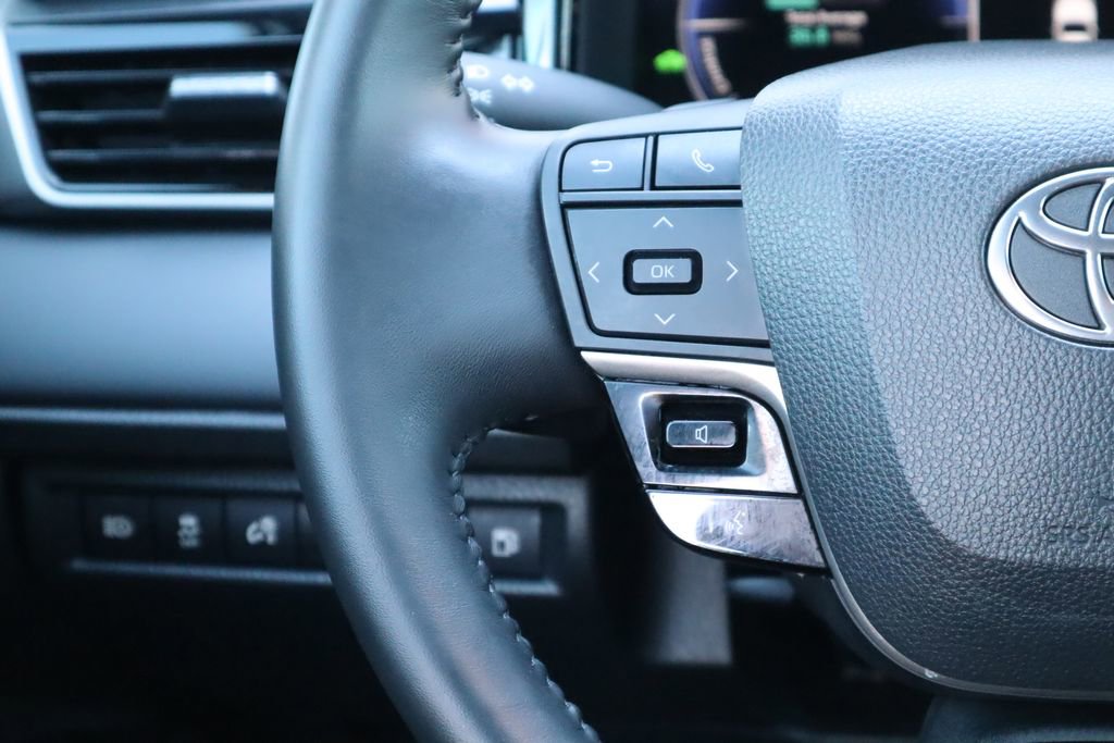 Certified 2025 Toyota Camry XSE w/ Premium Package image 11