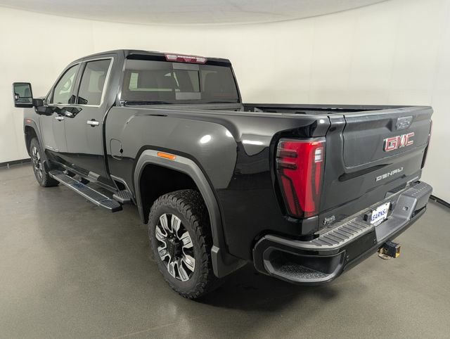 Used 2024 GMC Sierra 3500 Denali w/ Denali Reserve Package AWD/4WD image 5