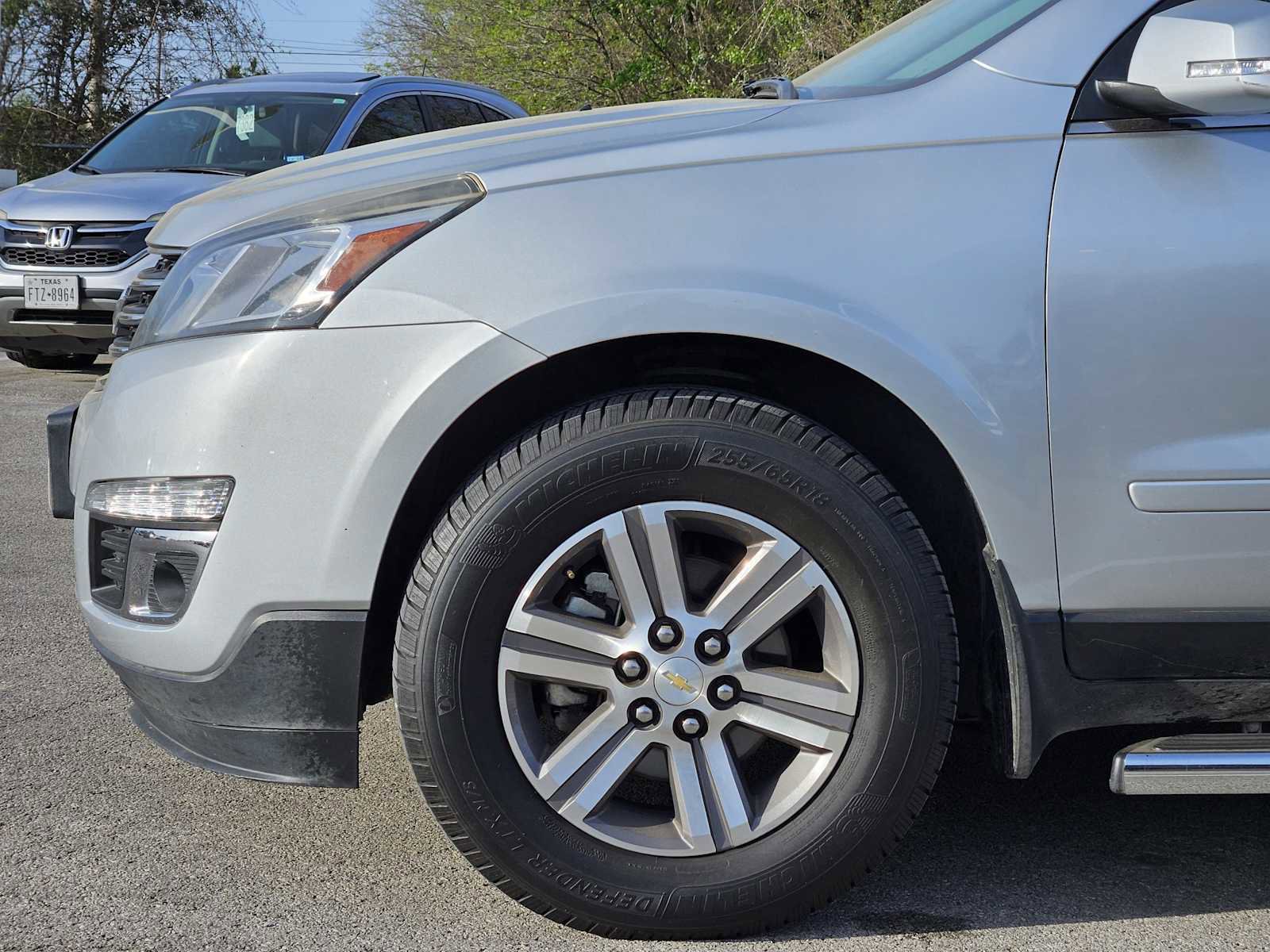 Used 2017 Chevrolet Traverse LT image 8