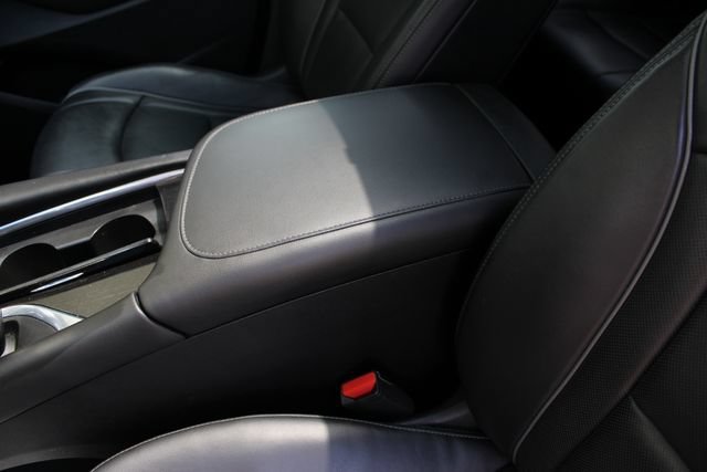 Used 2019 Buick Enclave Avenir w/ Avenir Technology Package AWD/4WD image 23
