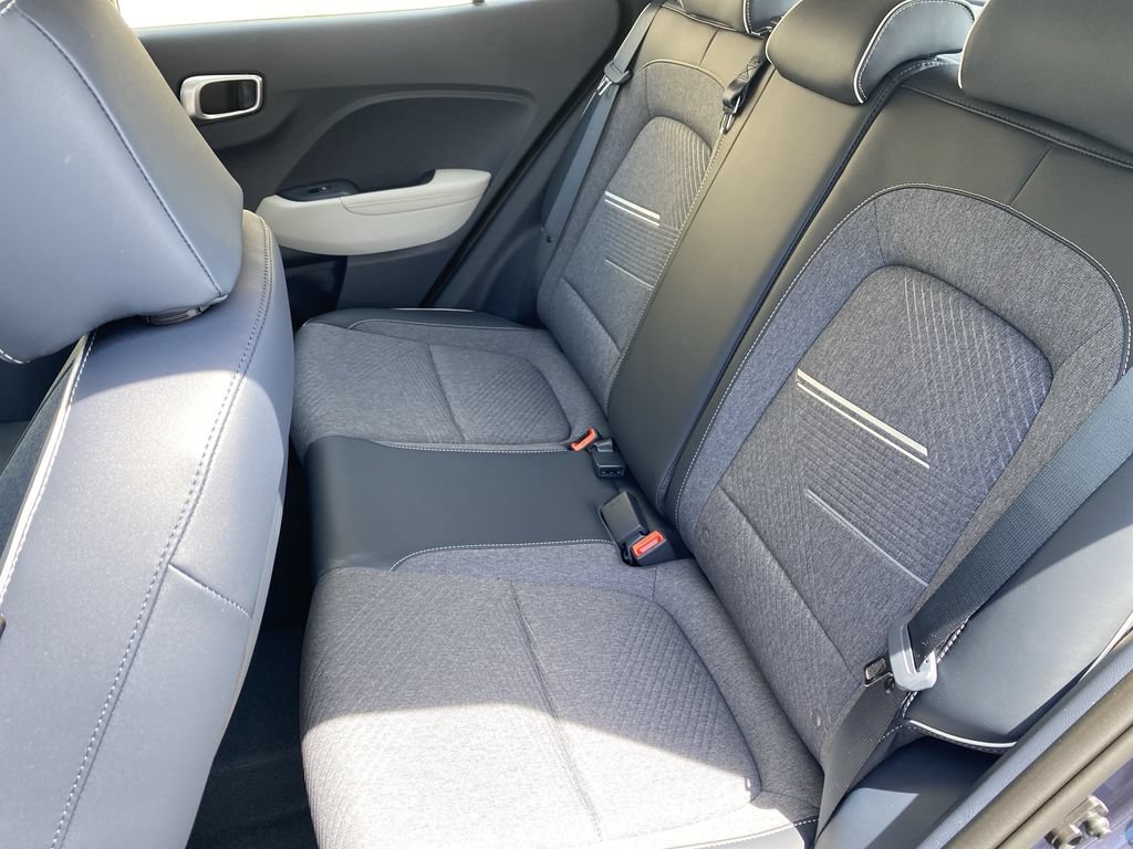 New 2026 Hyundai Venue SEL FWD image 27