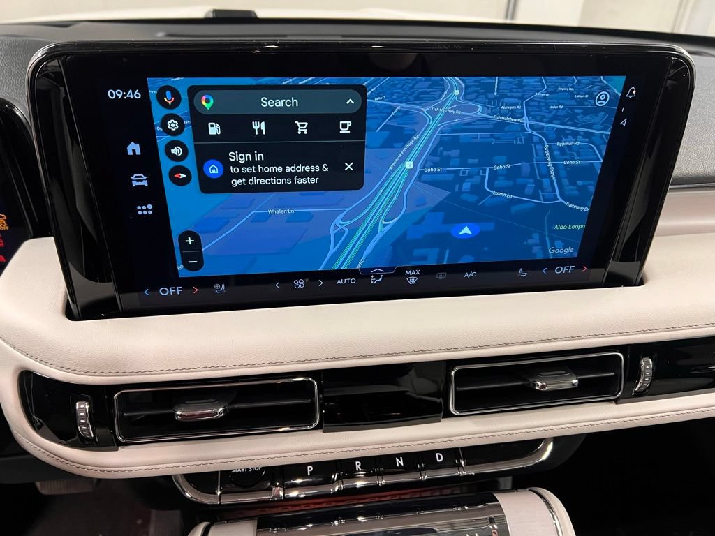 Used 2026 Lincoln Aviator Reserve AWD/4WD image 11