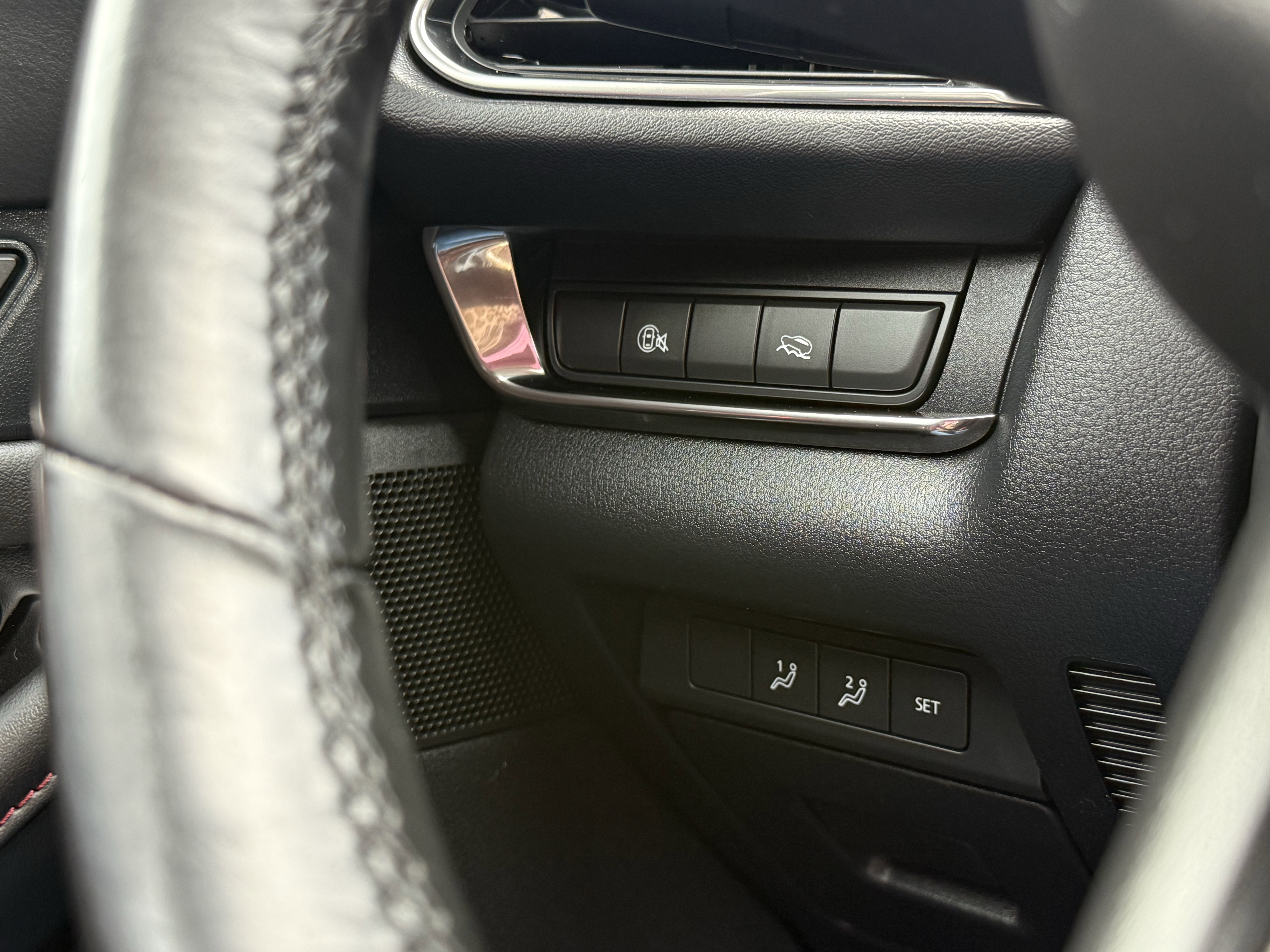 Used 2024 MAZDA CX-30 AWD 2.5 S w/ Preferred Package image 26