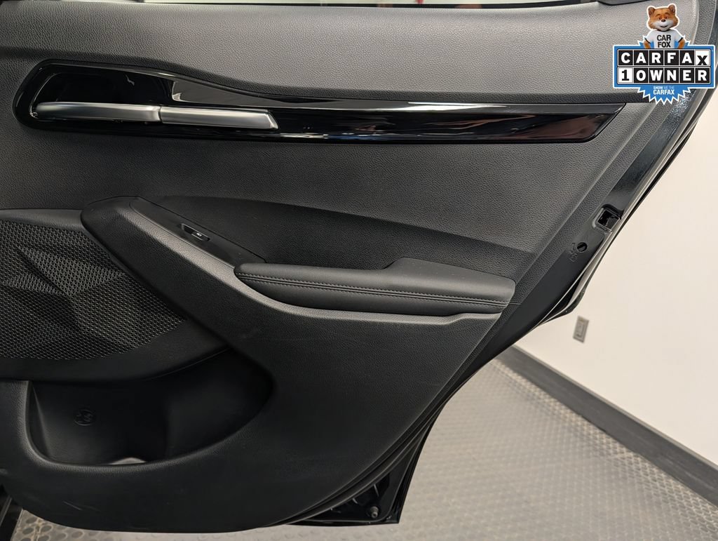 Certified 2025 Kia Seltos EX AWD/4WD image 27