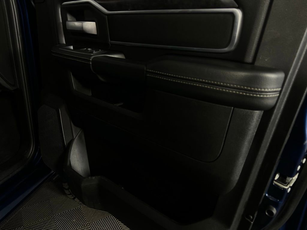 Used 2024 RAM 2500 Big Horn w/ Bed Utility Group image 31