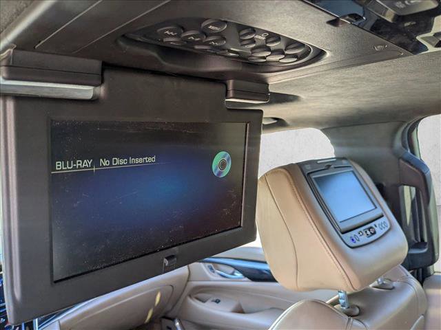 Used 2019 Cadillac Escalade Platinum image 20
