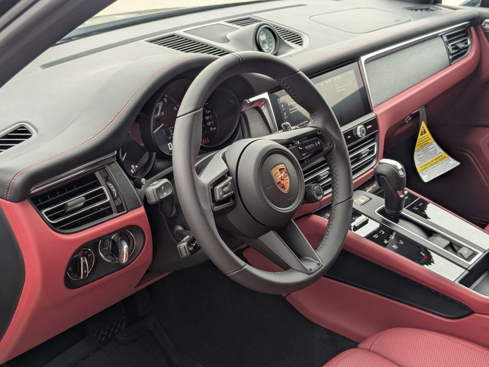 New 2026 Porsche Macan GTS AWD/4WD image 4