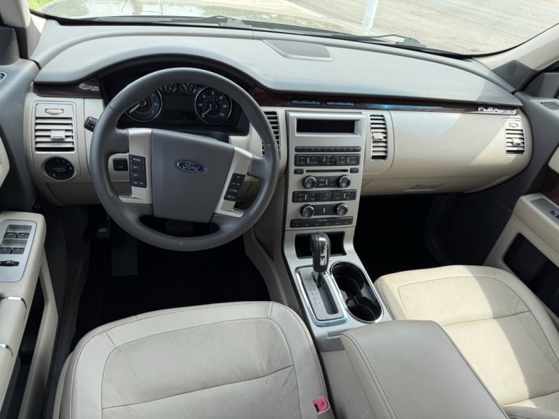Used 2012 Ford Flex SEL w/ Equipment Group Order Code image 16
