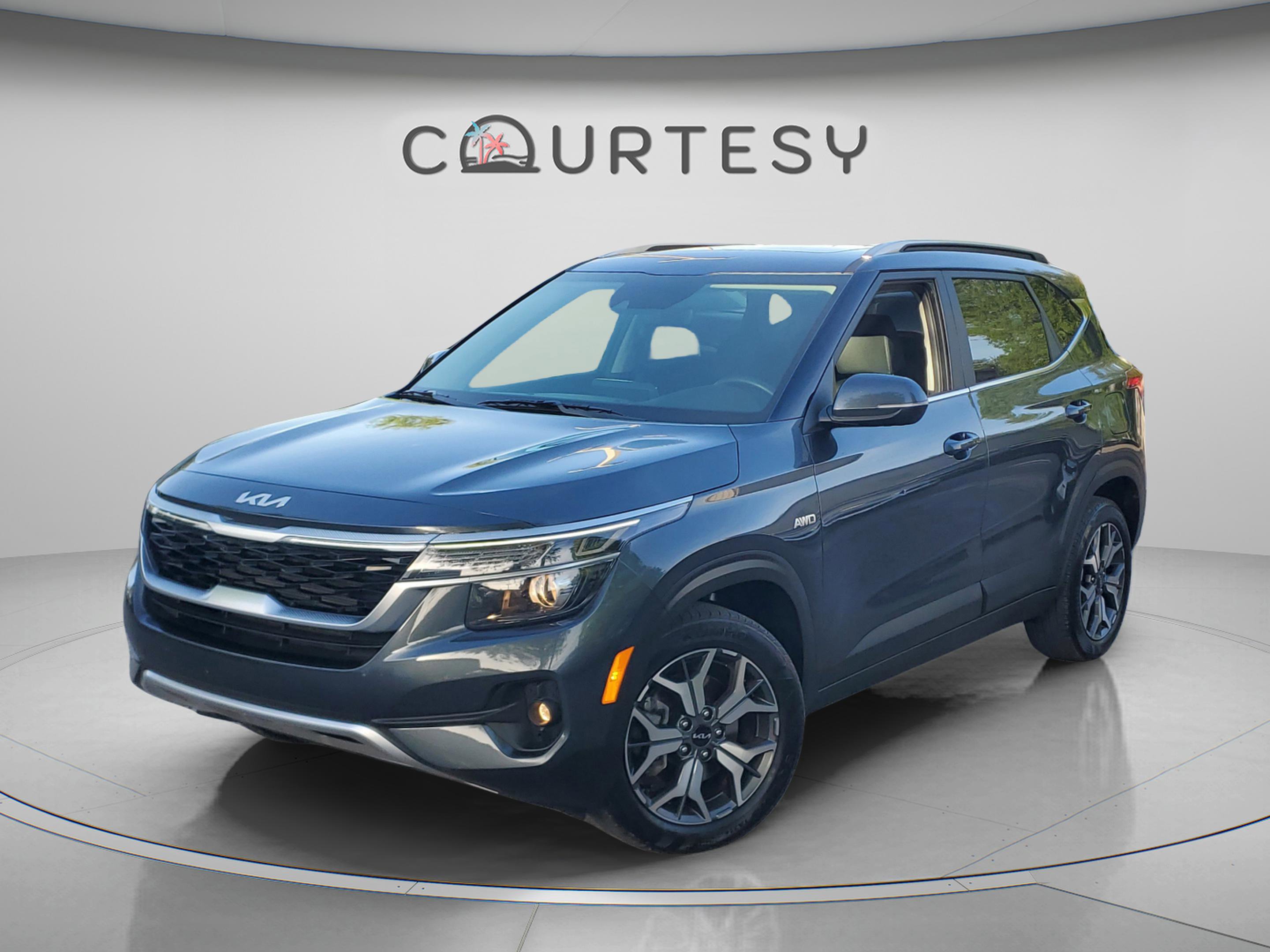 Certified 2023 Kia Seltos EX AWD/4WD image 1