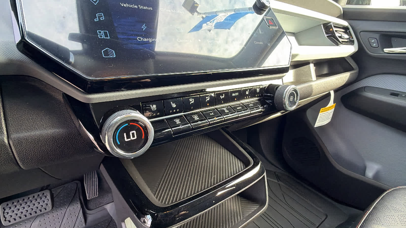 New 2027 Chevrolet Bolt RS w/ LPO, All-Weather Package image 14