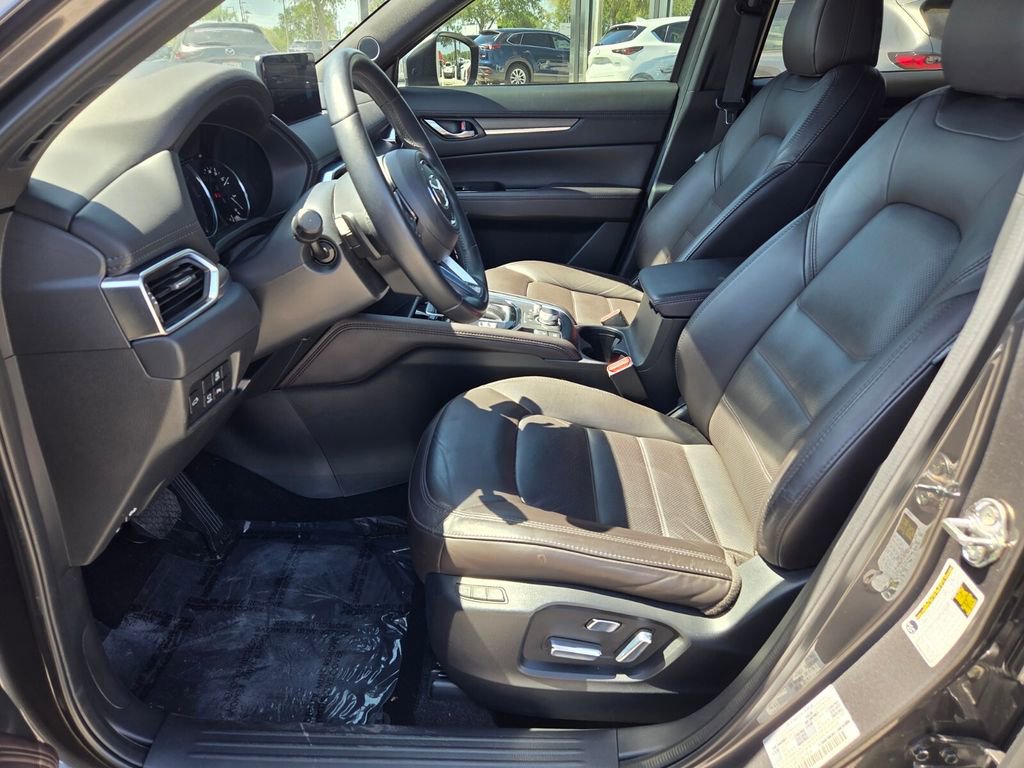 Certified 2023 MAZDA CX-5 Signature AWD/4WD image 3