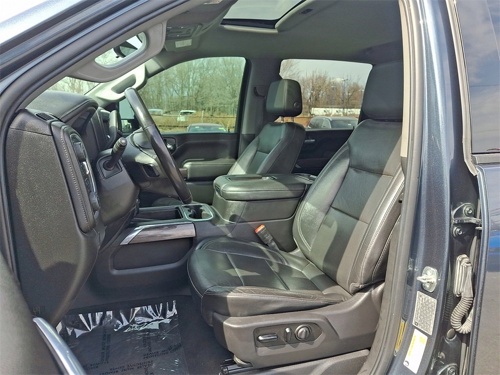 Used 2020 Chevrolet Silverado 2500 LTZ w/ LTZ Premium Package image 15