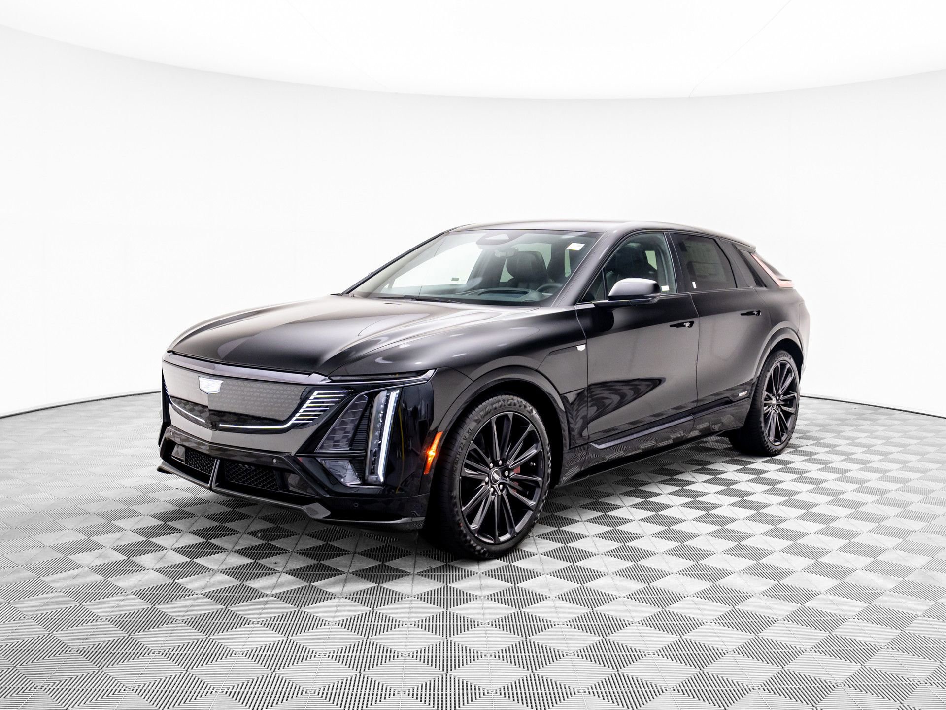 New 2026 Cadillac Lyriq V image 3