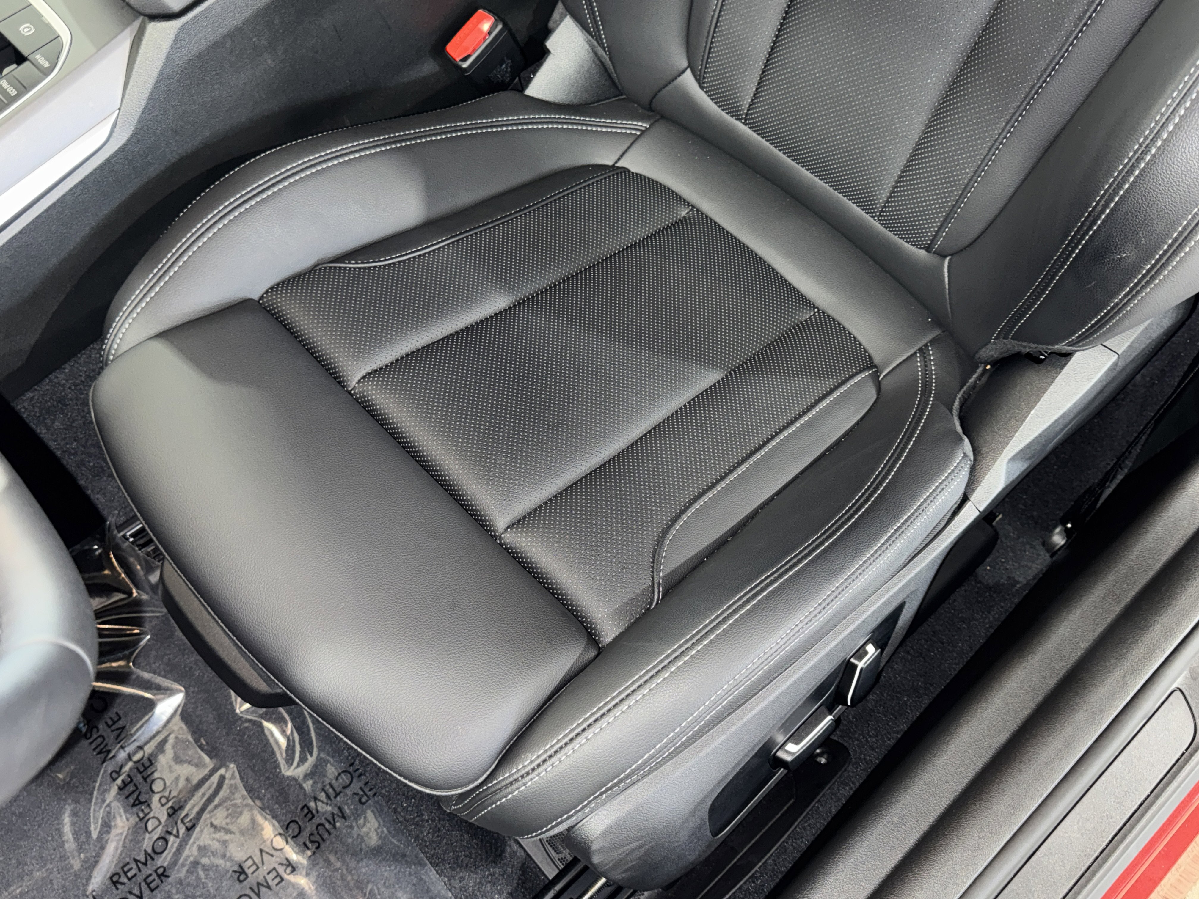 Used 2025 BMW 230i Coupe image 30