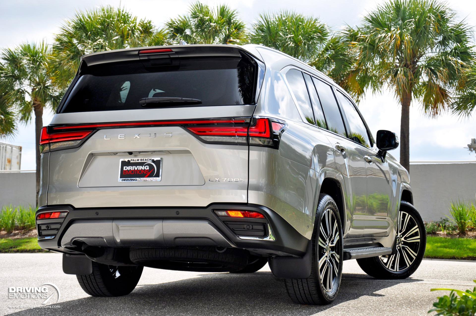 Used 2026 Lexus LX 700h Luxury AWD/4WD image 40