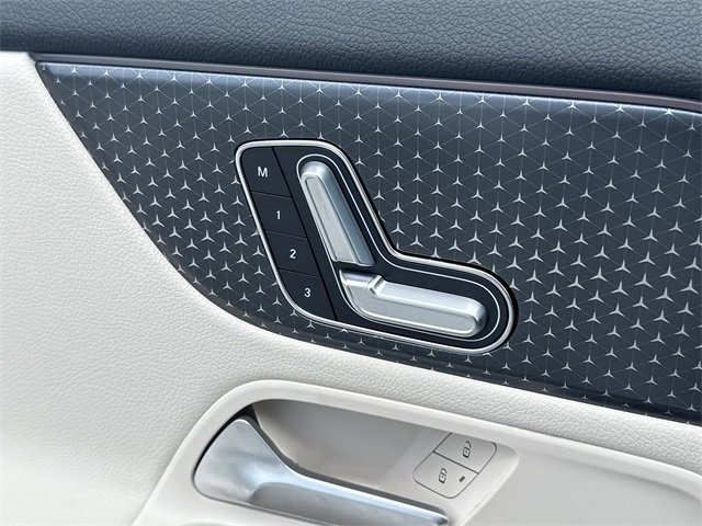 New 2025 Mercedes-Benz GLA 250 image 20