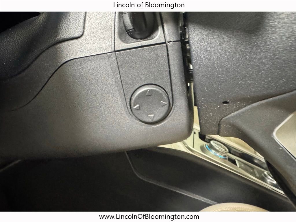 Used 2023 Ford Explorer Limited w/ Equipment Group 301A image 39