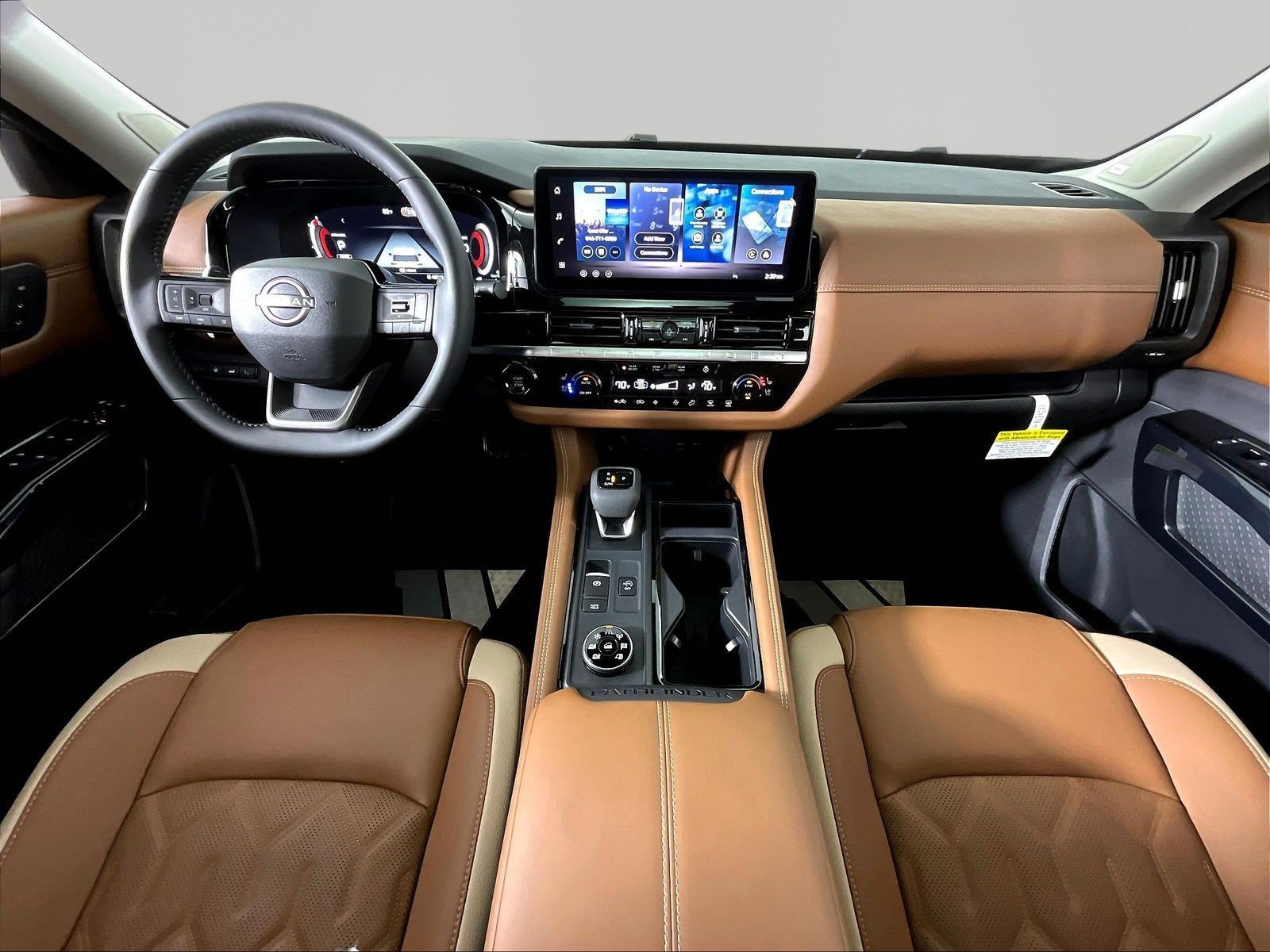 New 2026 Nissan Pathfinder Platinum AWD/4WD image 10