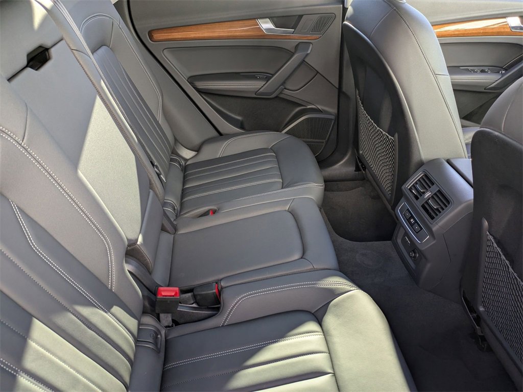 Used 2024 Audi Q5 2.0T Premium Plus w/ Premium Plus Package image 36