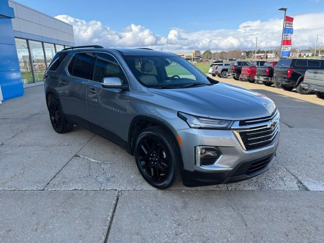 Used 2023 Chevrolet Traverse LT w/ LPO, Floor Liner Package image 7