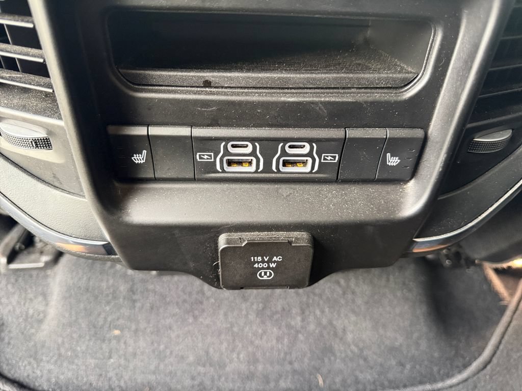 Used 2026 RAM 1500 Laramie AWD/4WD image 37