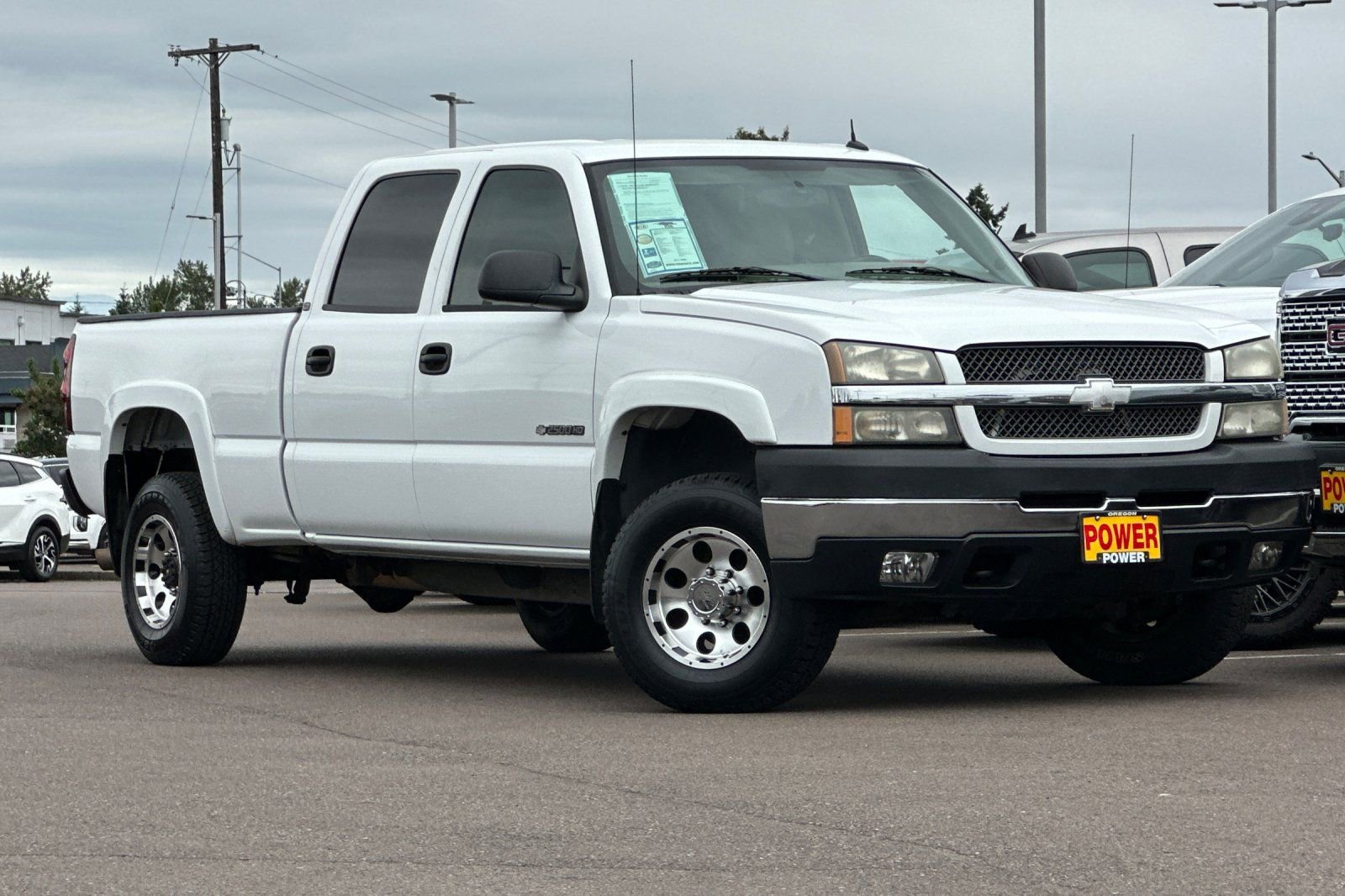 Used 2004 Chevrolet Silverado 2500 LT RWD image 2