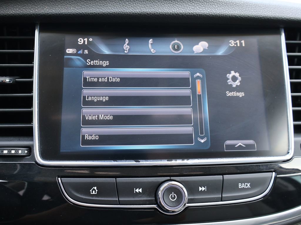 Used 2020 Buick Encore Preferred w/ Safety Package FWD image 44