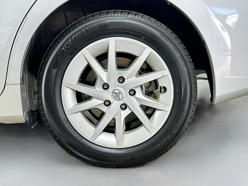 Used 2012 Toyota Prius V Three FWD image 30