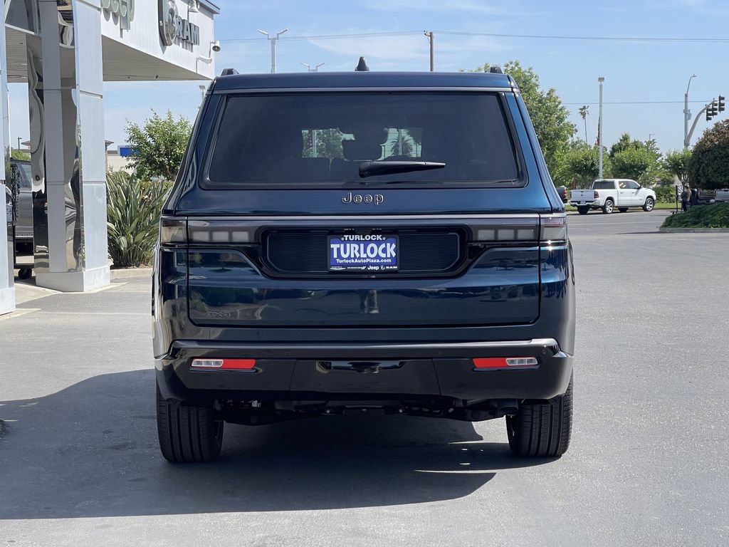 New 2026 Jeep Grand Wagoneer Limited AWD/4WD image 6