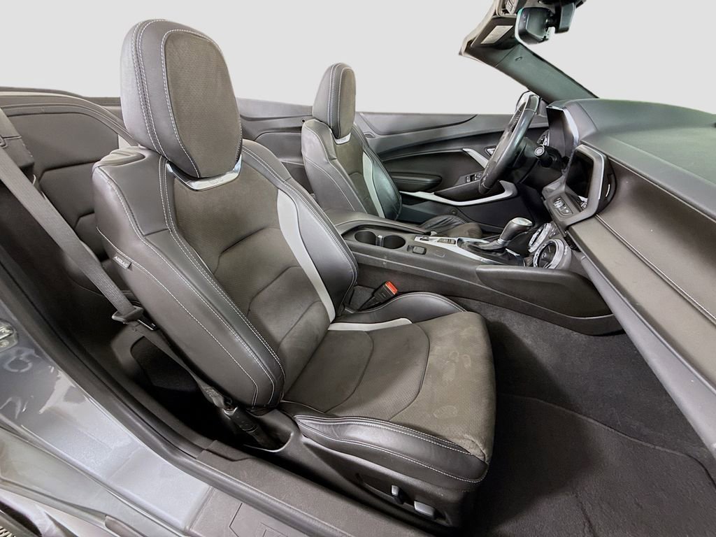 Used 2022 Chevrolet Camaro SS image 25