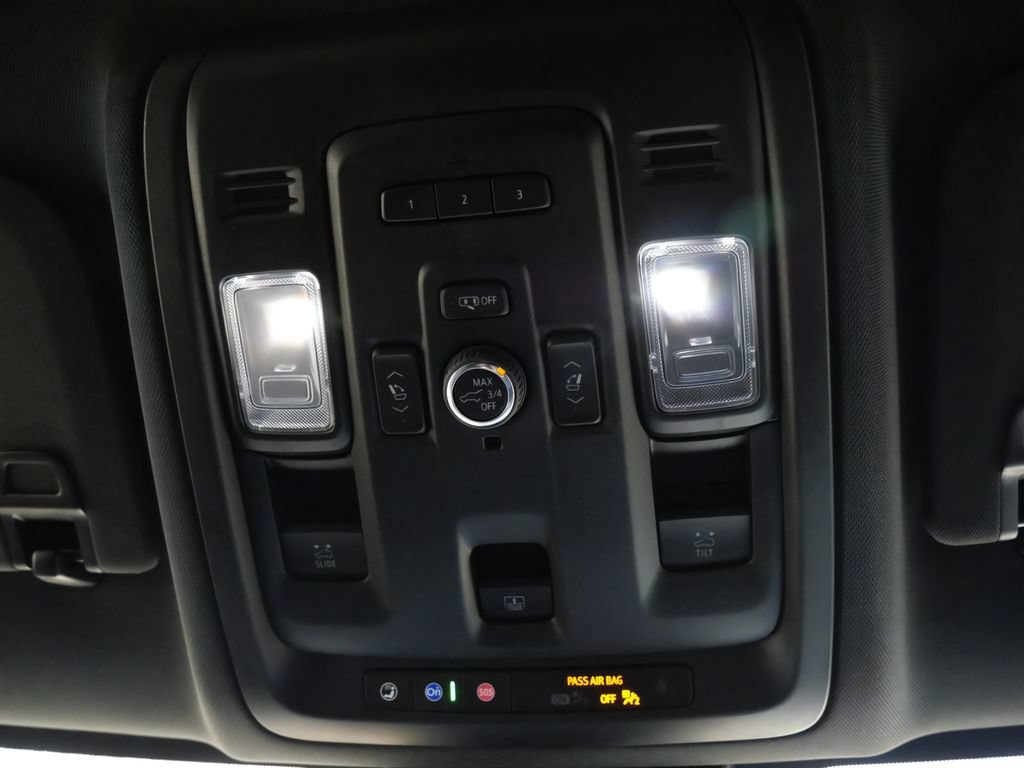 Used 2024 Chevrolet Tahoe Z71 w/ Off-Road Capability Package AWD/4WD image 16