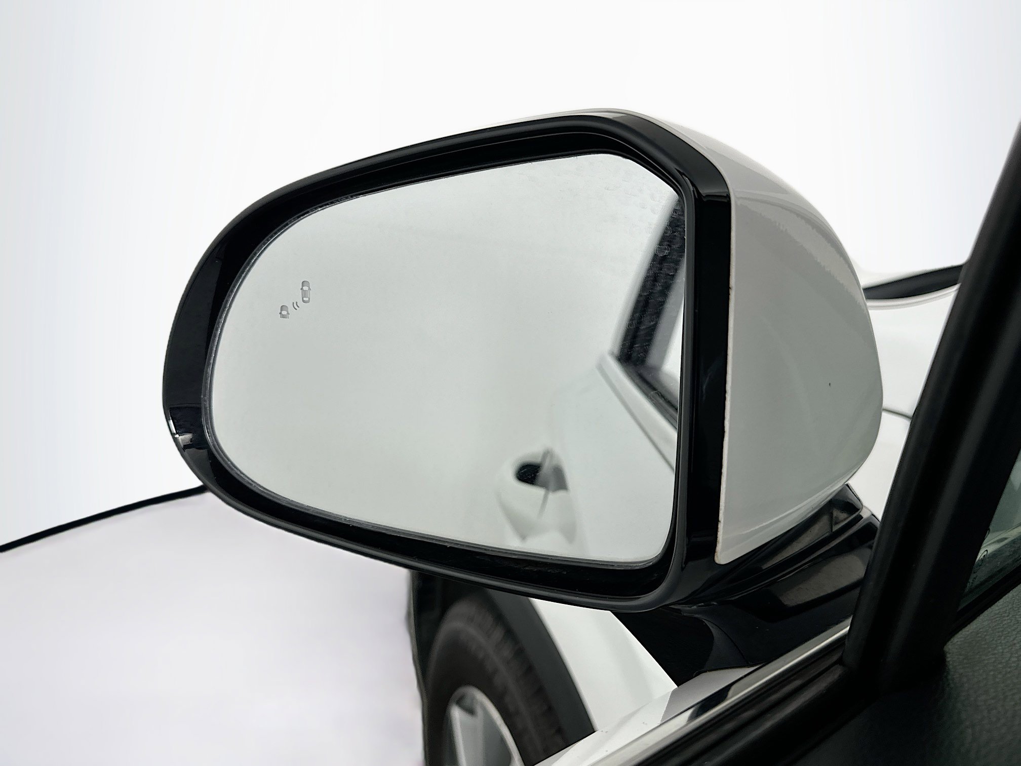 Used 2019 Hyundai Santa Fe SEL FWD image 16