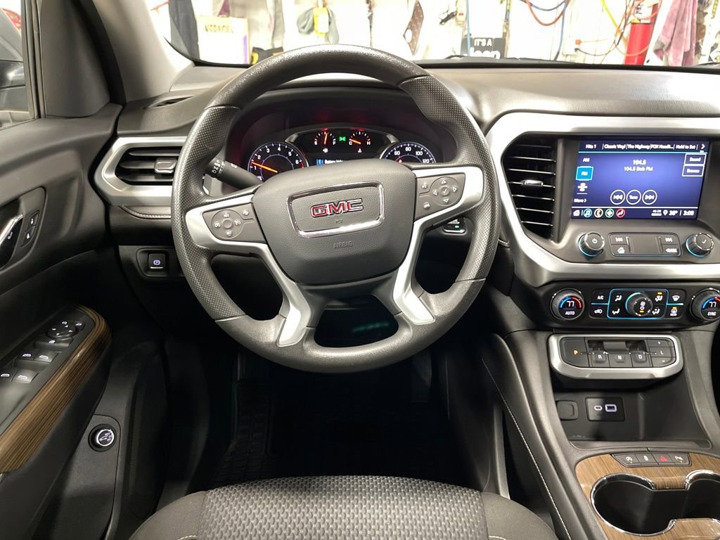 Certified 2023 GMC Acadia SLE w/ Driver Convenience Package image 14