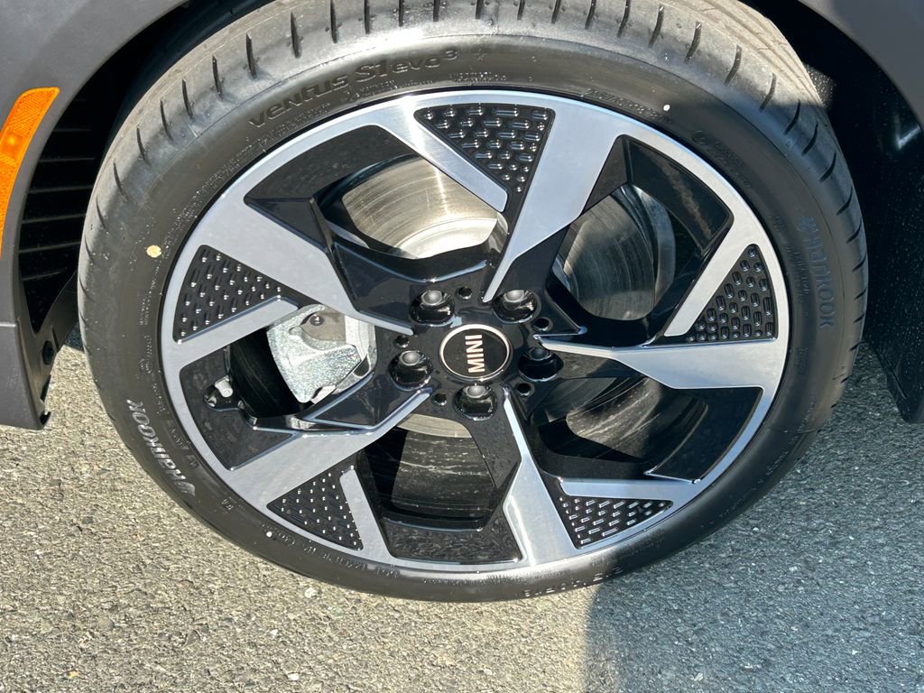 New 2026 MINI Cooper S FWD image 9