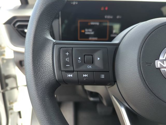 Certified 2025 Nissan Kicks S FWD image 35