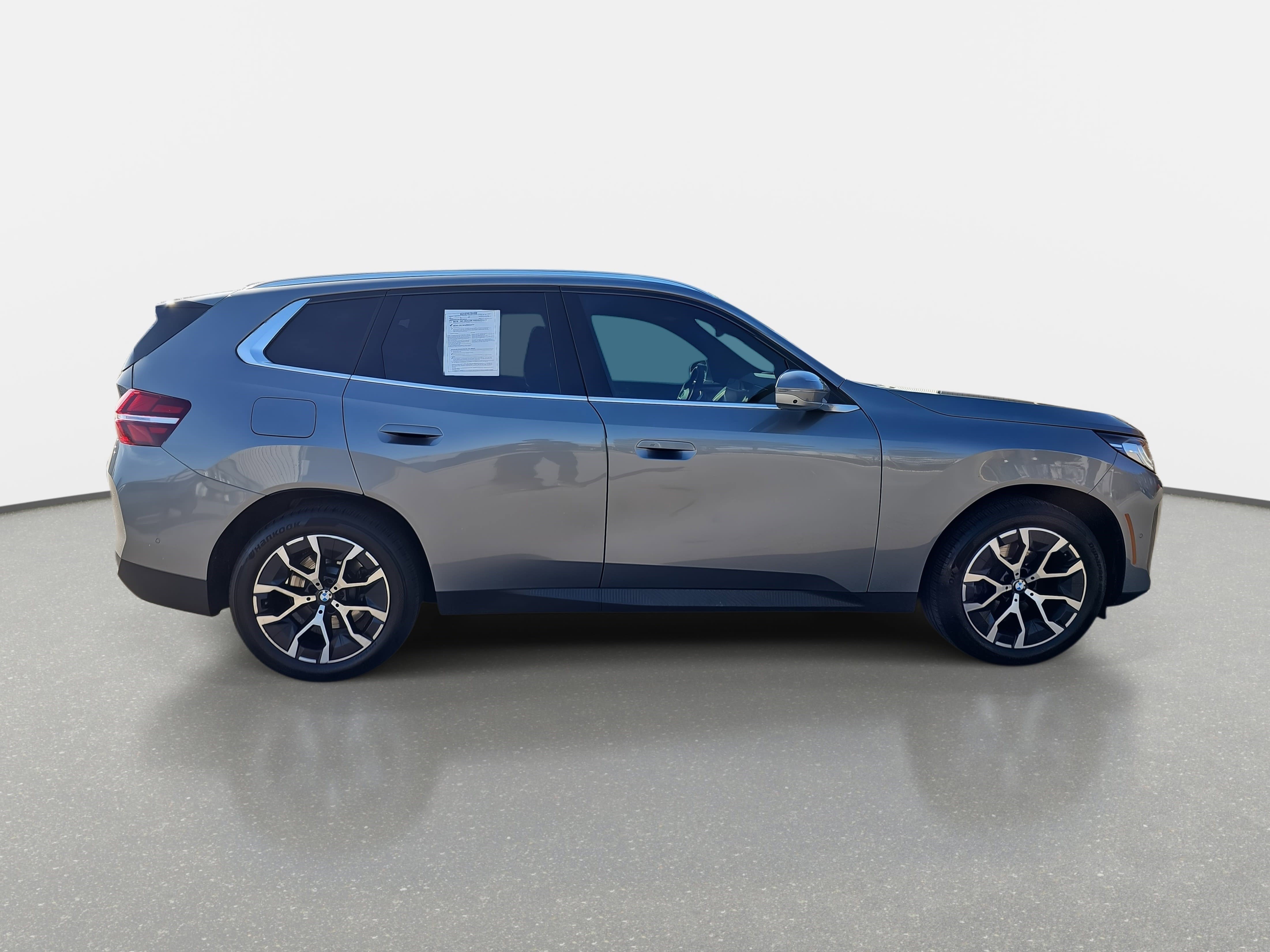 Certified 2025 BMW X3 xDrive30i w/ Premium Package image 5