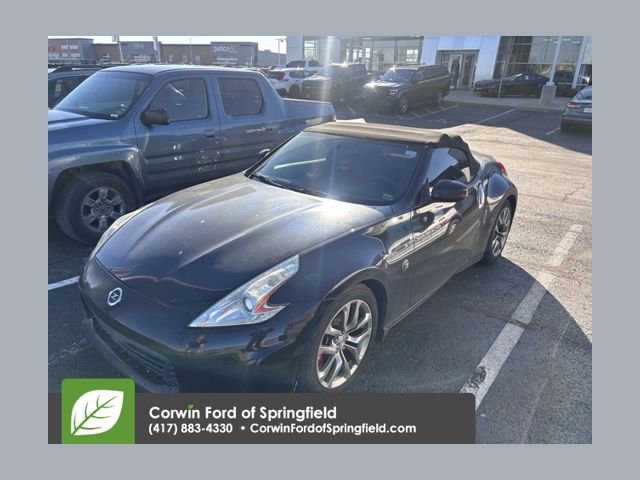 Used 2013 Nissan 370Z Roadster image 1