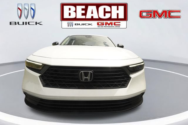 Used 2025 Honda Accord SE image 8