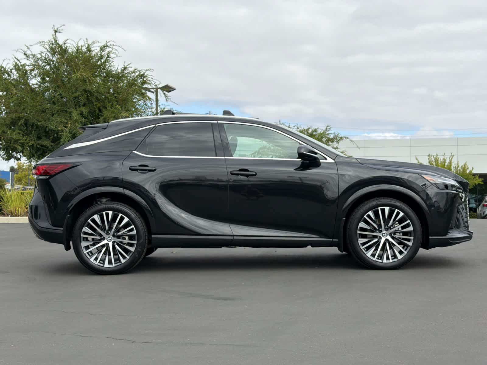 Certified 2025 Lexus RX 350 w/ Convenience Package AWD/4WD image 6