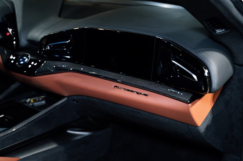 Used 2024 Ferrari Purosangue AWD/4WD image 9