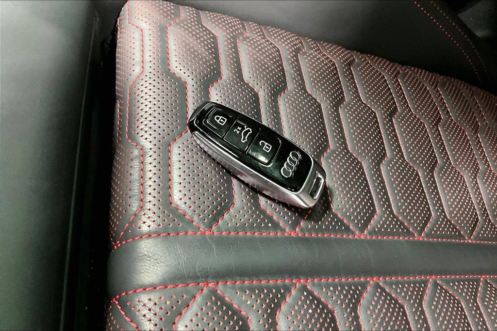 Used 2025 Audi RS 7 performance Sportback AWD/4WD image 10