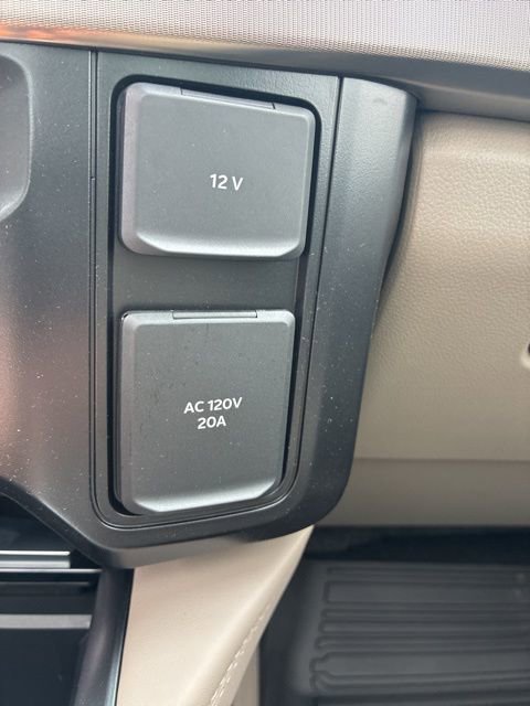 Used 2026 Ford F450 Platinum image 31