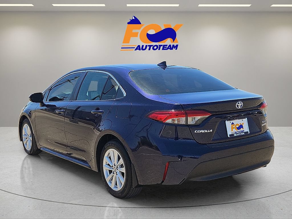 Used 2024 Toyota Corolla XLE FWD image 3