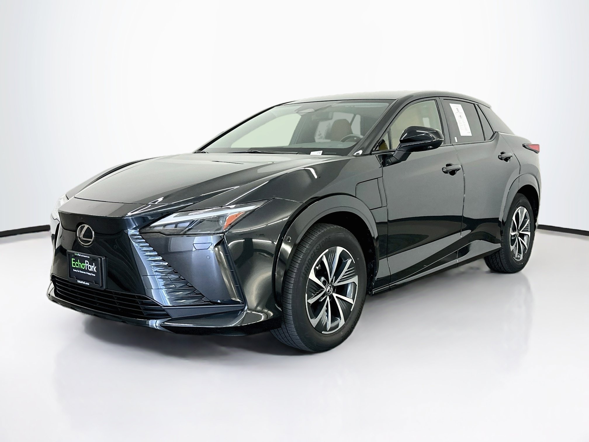Used 2023 Lexus RZ 450e Premium w/ Technology Package AWD/4WD image 3