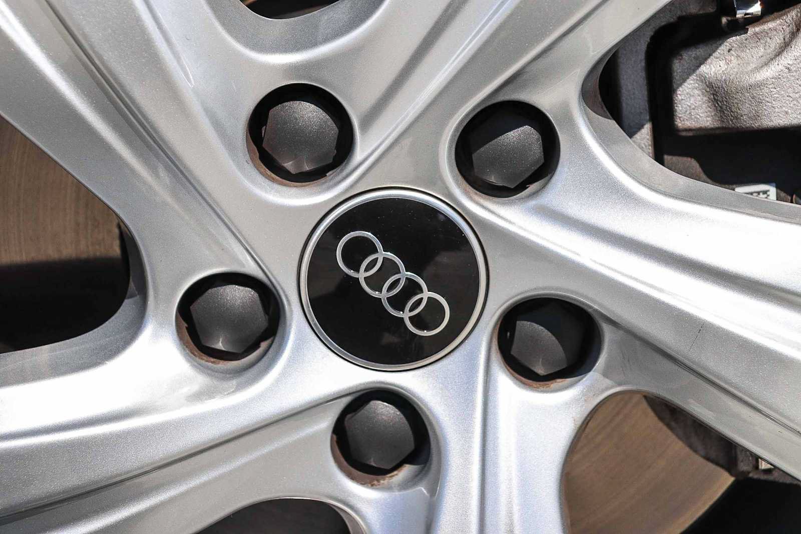 Used 2025 Audi A5 2.0T Premium AWD/4WD image 15