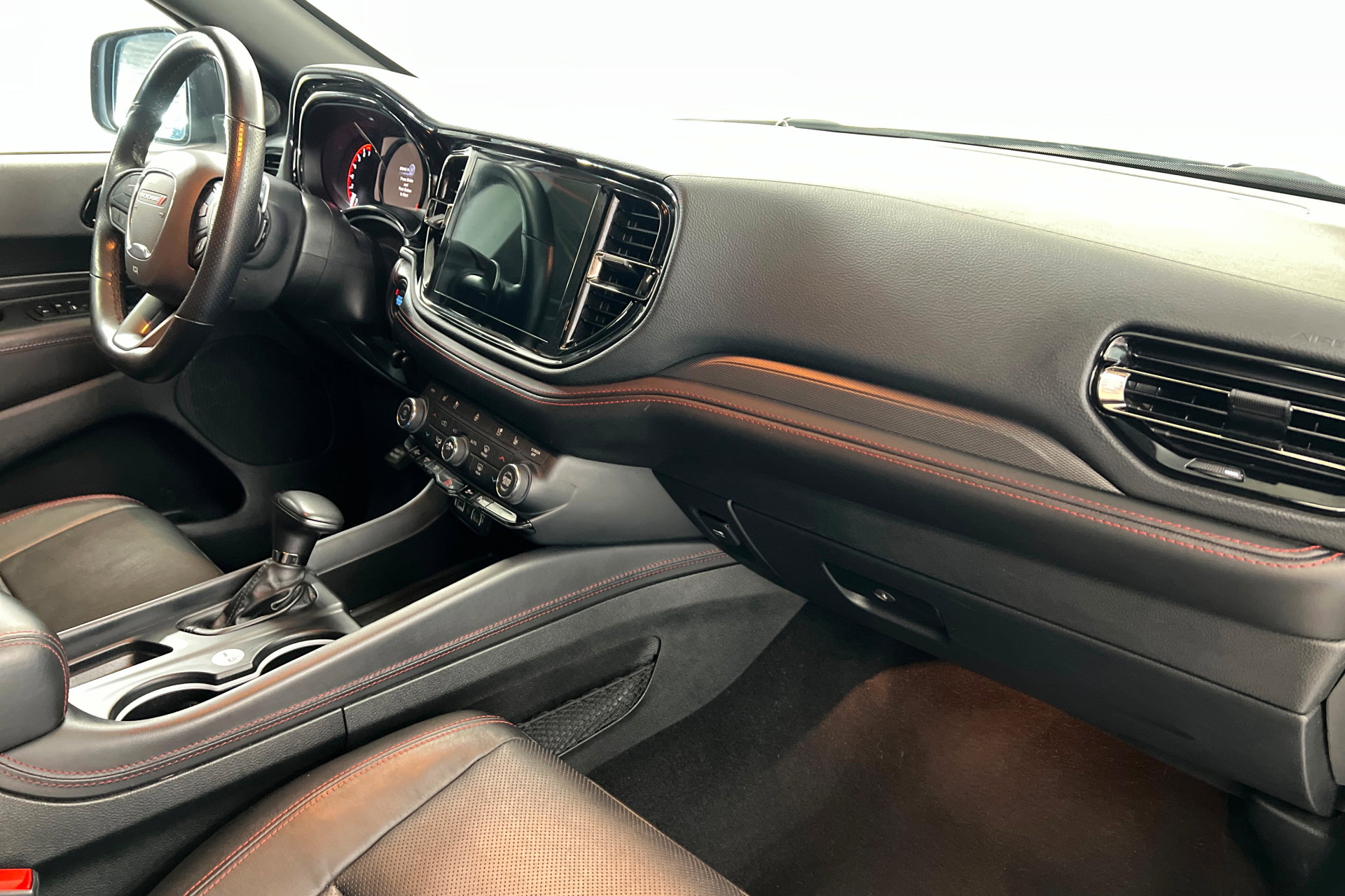 Certified 2024 Dodge Durango GT image 26