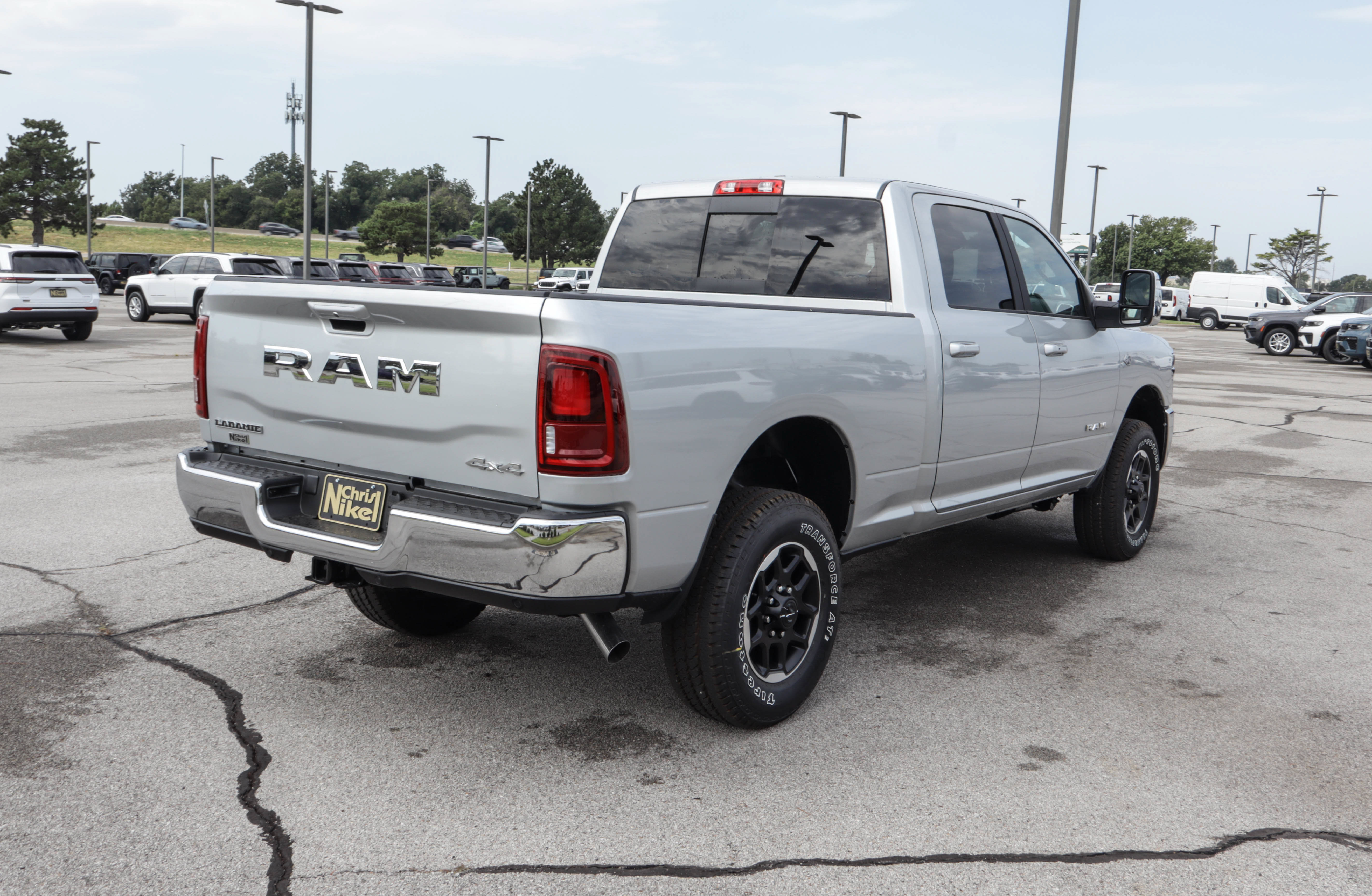 New 2027 RAM 2500 Laramie AWD/4WD image 5